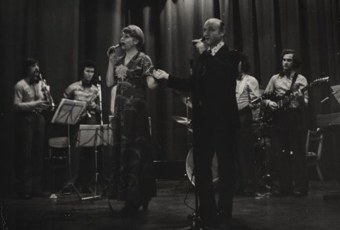 LLMA F. 144, ap. 1, b. 690, l. 17. Benjaminas Gorbulskis su Nijole Tallat-Kelpšaite. [1975–1985] m.
