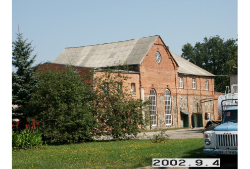 Buvusios Ambraziškių dvaro spirito varyklos pastatas